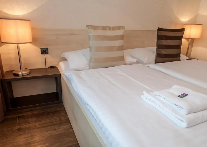 U Kasny Hotel Rajhrad
